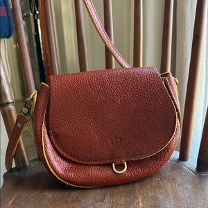 Portland Leather Pebbled Crossbody Saddle Bag in Rust Brown